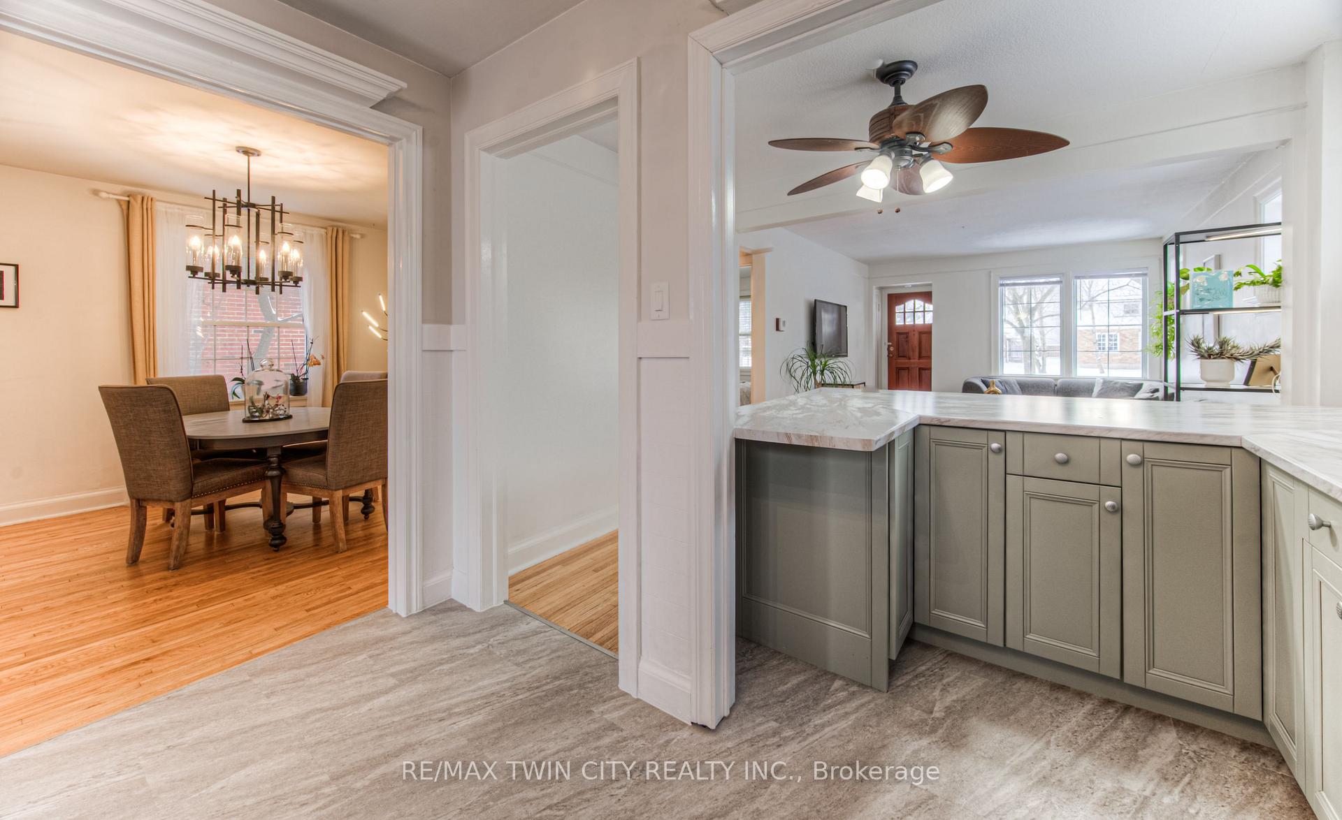 Photo 16 of 58 Brentwood Avenue, Kitchener — HOMEH