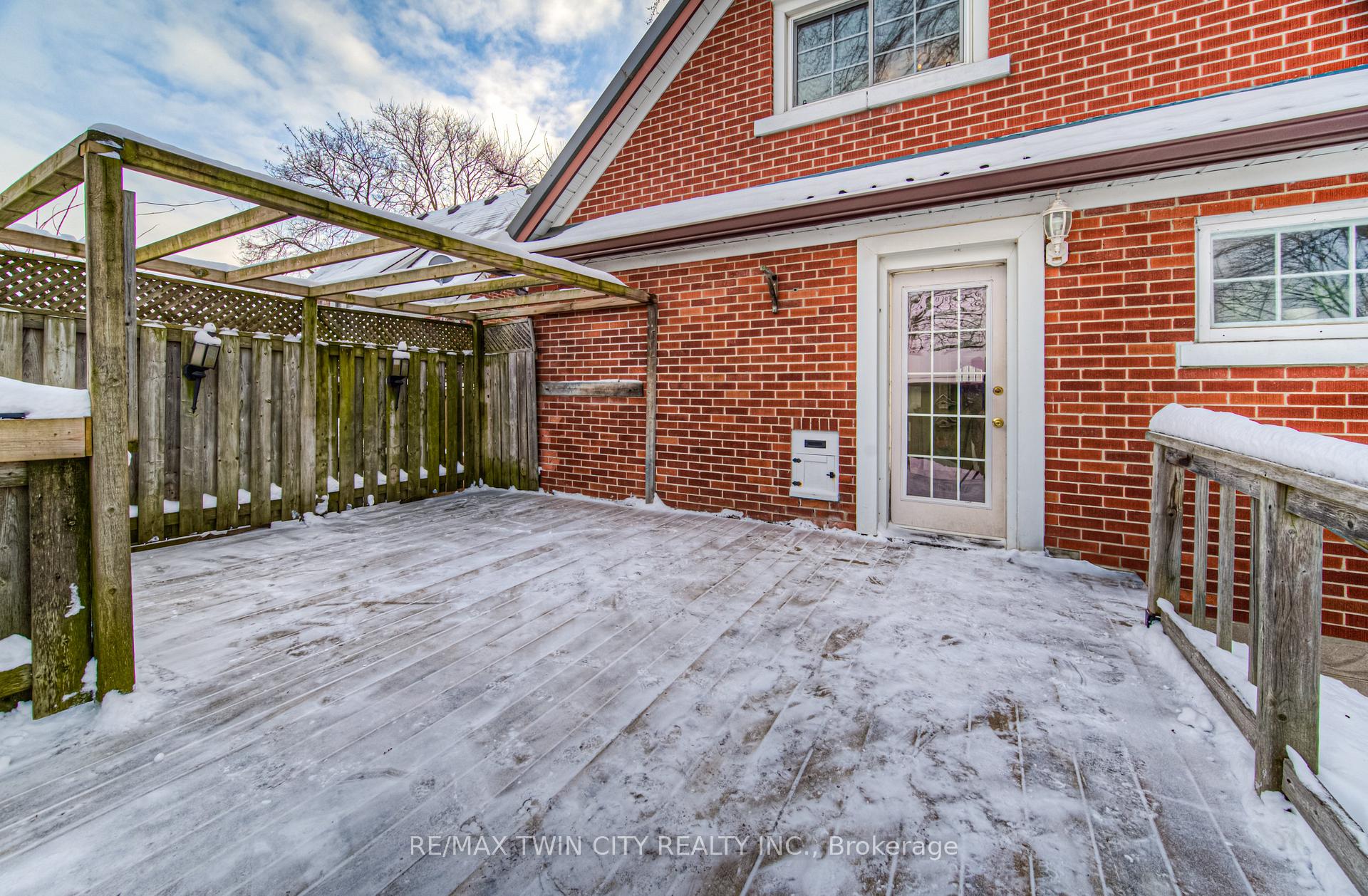 Photo 36 of 58 Brentwood Avenue, Kitchener — HOMEH