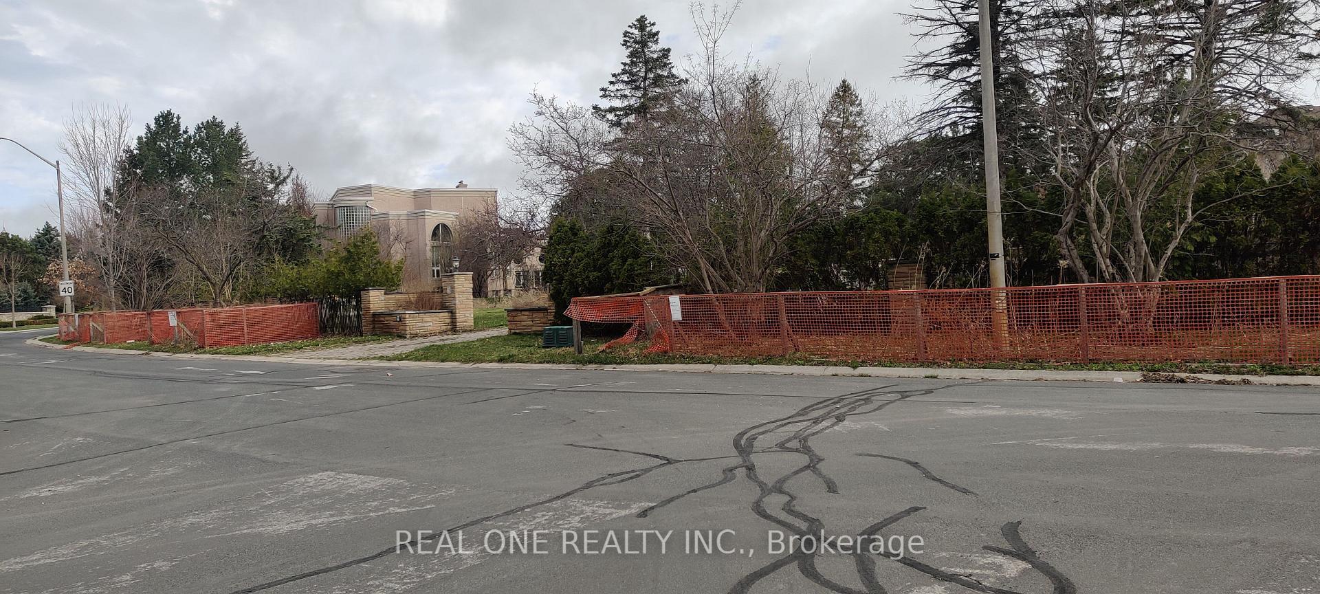 Photo 3 of 9 Boynton Circle, Markham, Victoria Manor-Jennings Gate — HOMEH