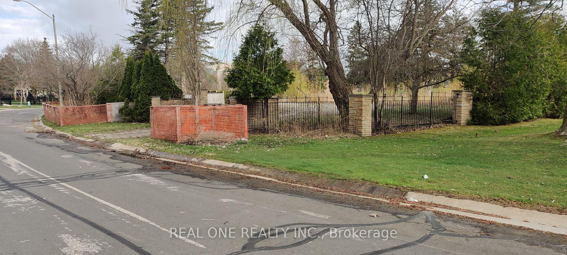 Photo 6 of 9 Boynton Circle, Markham, Victoria Manor-Jennings Gate — HOMEH
