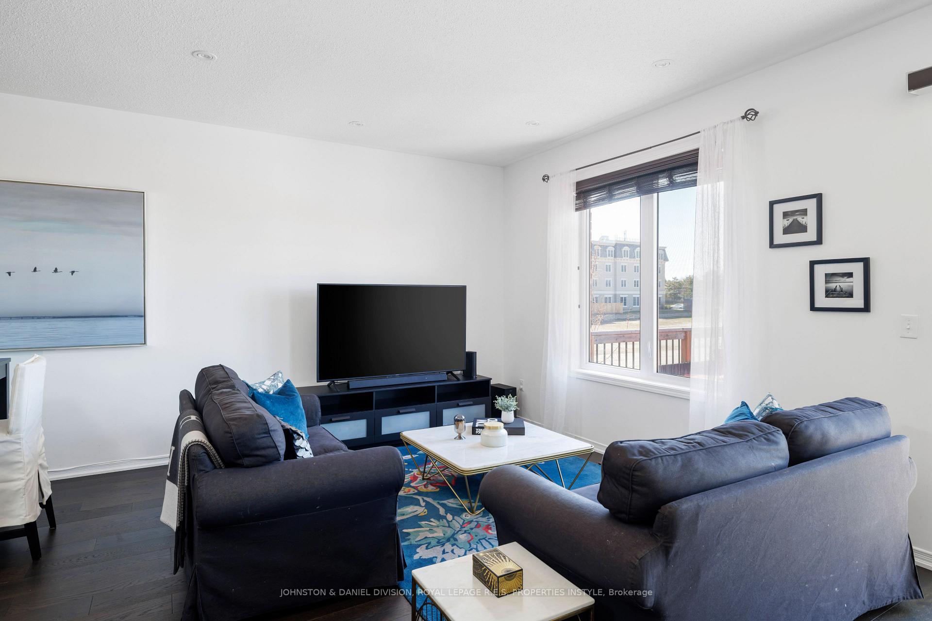 Photo 14 of Unit 33, 651 Farmstead Drive, Milton, Willmott — HOMEH