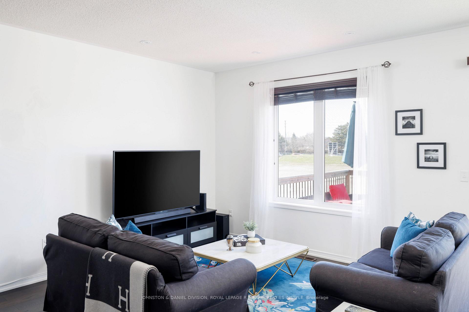 Photo 22 of Unit 33, 651 Farmstead Drive, Milton, Willmott — HOMEH