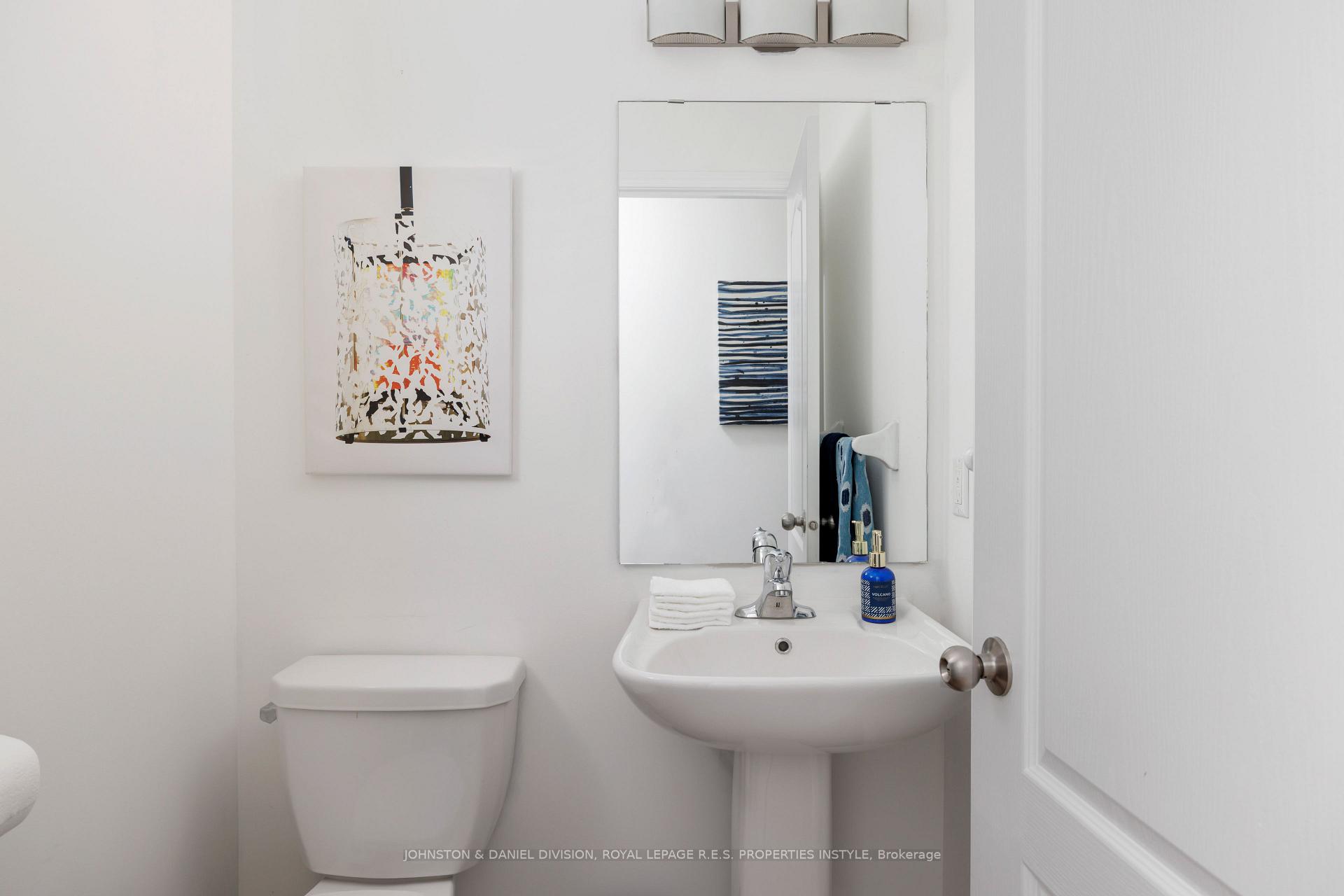 Photo 25 of Unit 33, 651 Farmstead Drive, Milton, Willmott — HOMEH