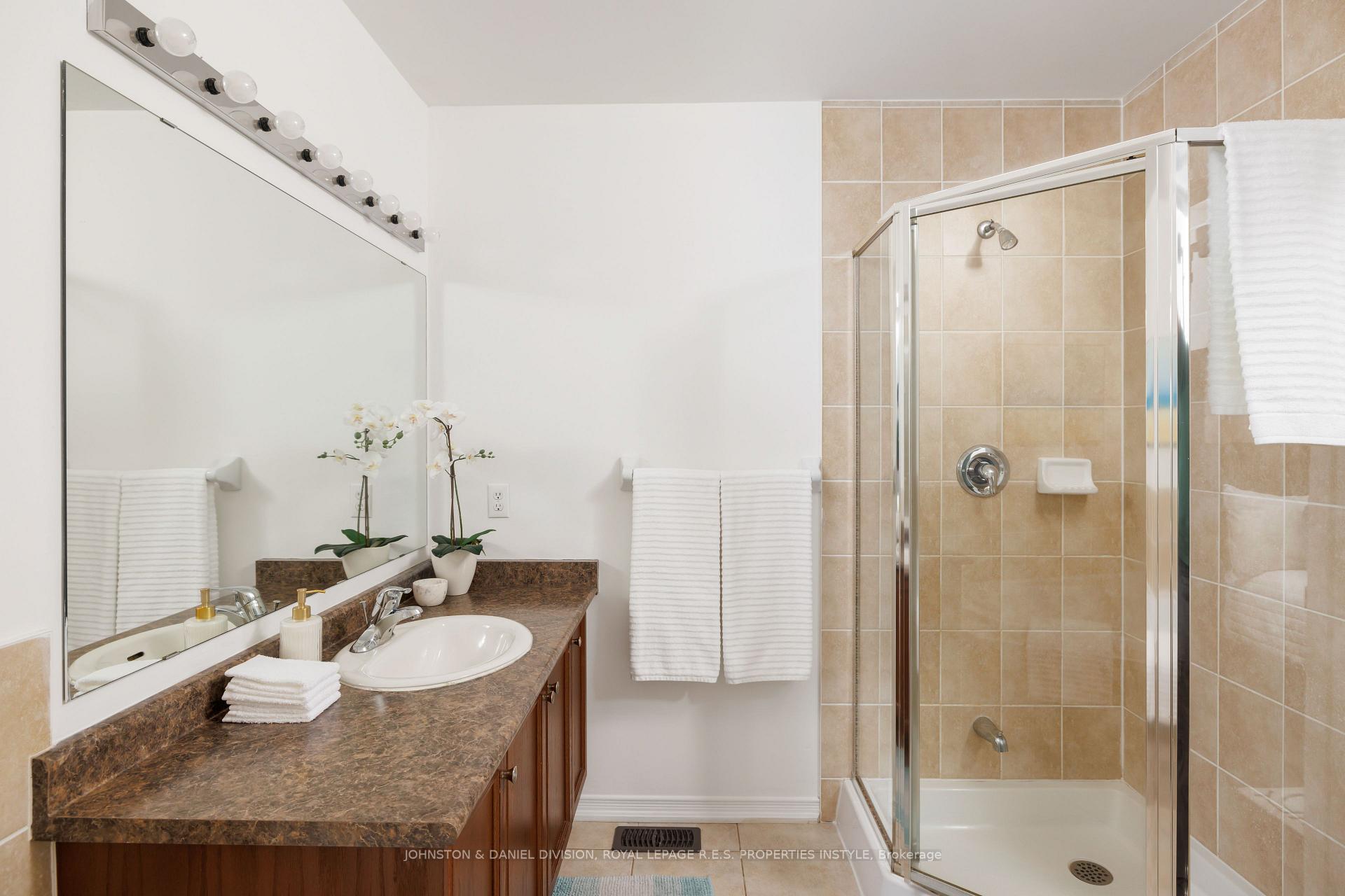 Photo 33 of Unit 33, 651 Farmstead Drive, Milton, Willmott — HOMEH