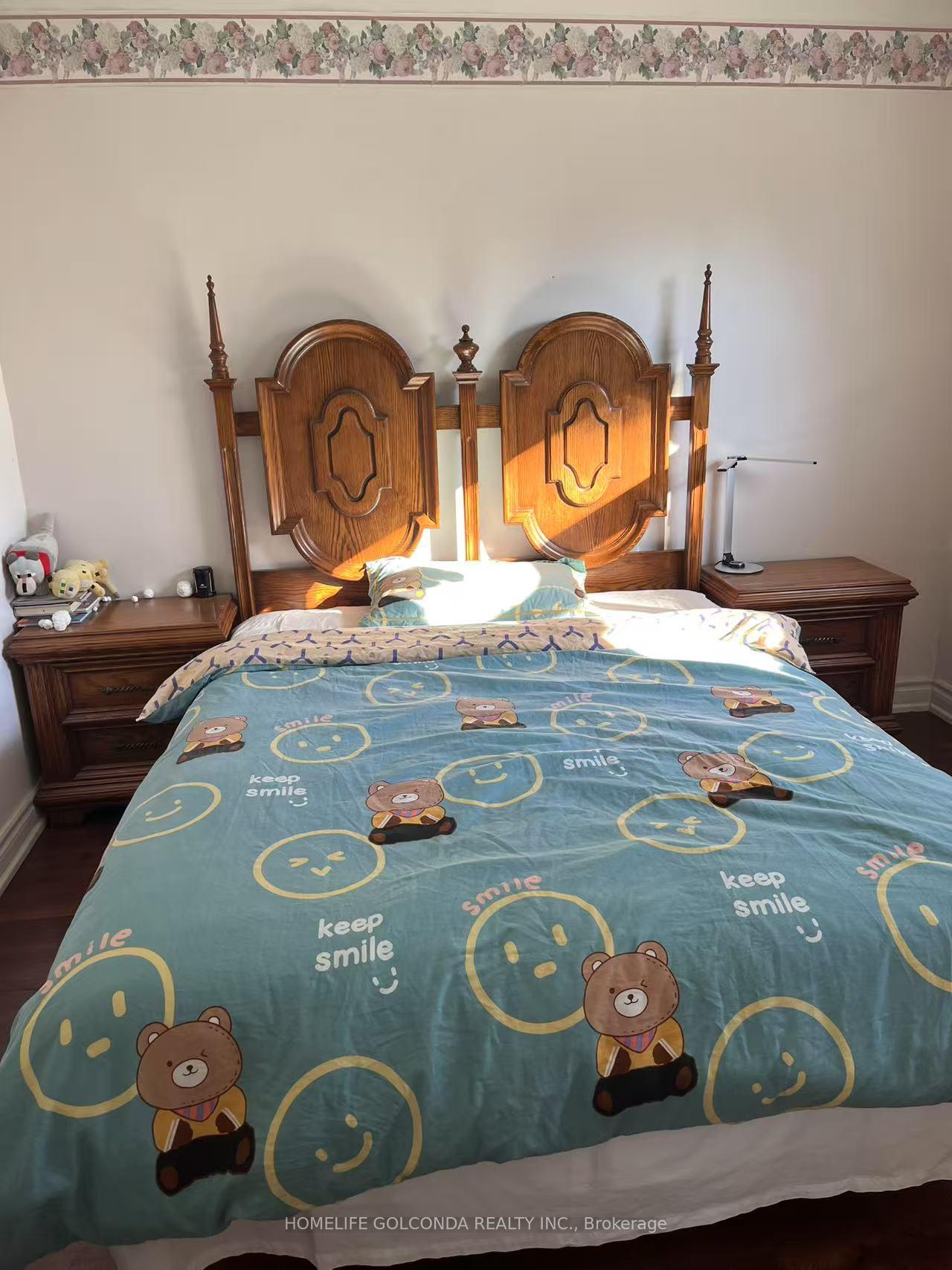 Photo 12 of 40 Chant Crescent, Markham, Unionville — HOMEH