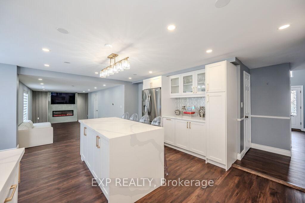 Photo 13 of 256 Highview Drive, Kitchener, Forest Heights — HOMEH