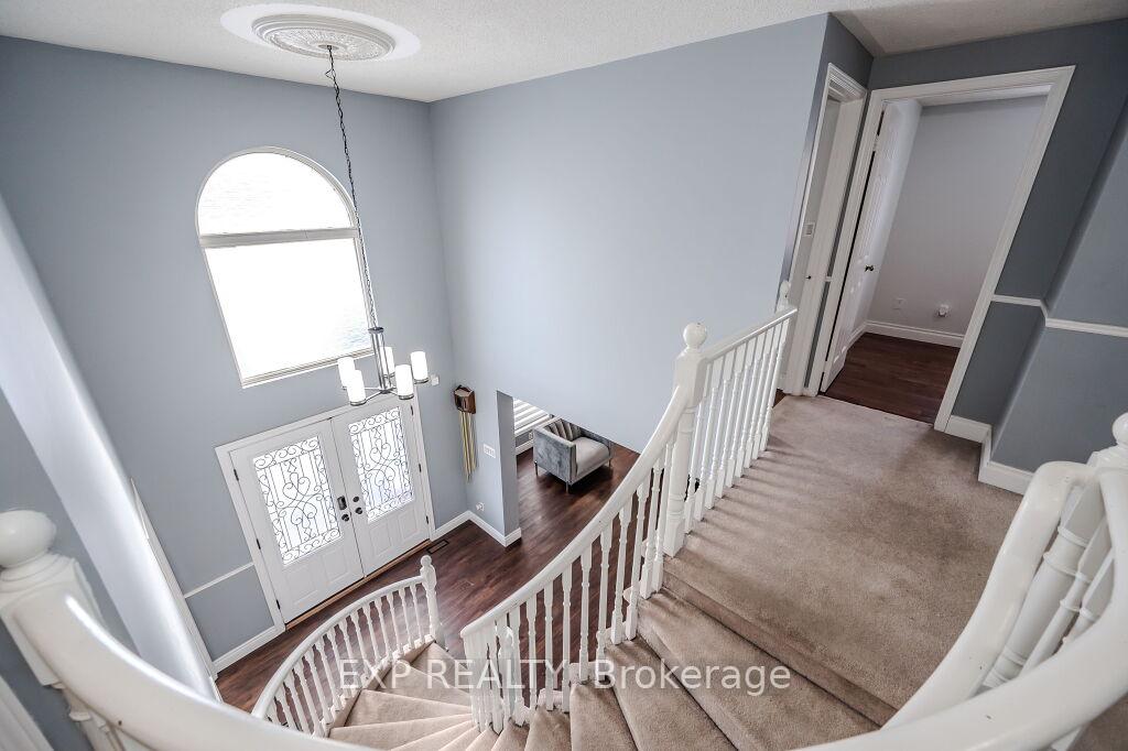 Photo 19 of 256 Highview Drive, Kitchener, Forest Heights — HOMEH