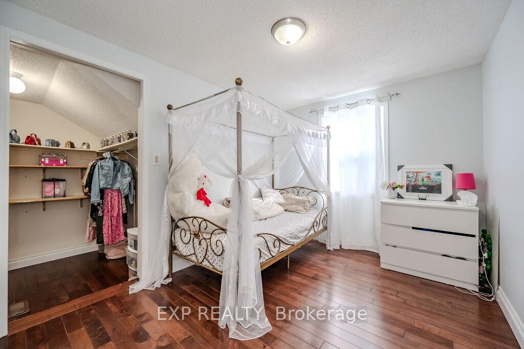 Photo 26 of 256 Highview Drive, Kitchener, Forest Heights — HOMEH
