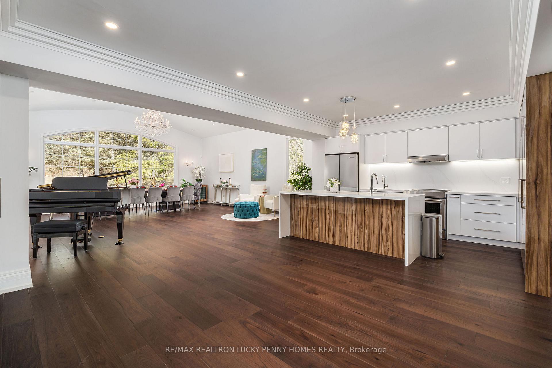 Photo 11 of 35 Cachet Parkway, Markham, Devil's Elbow — HOMEH