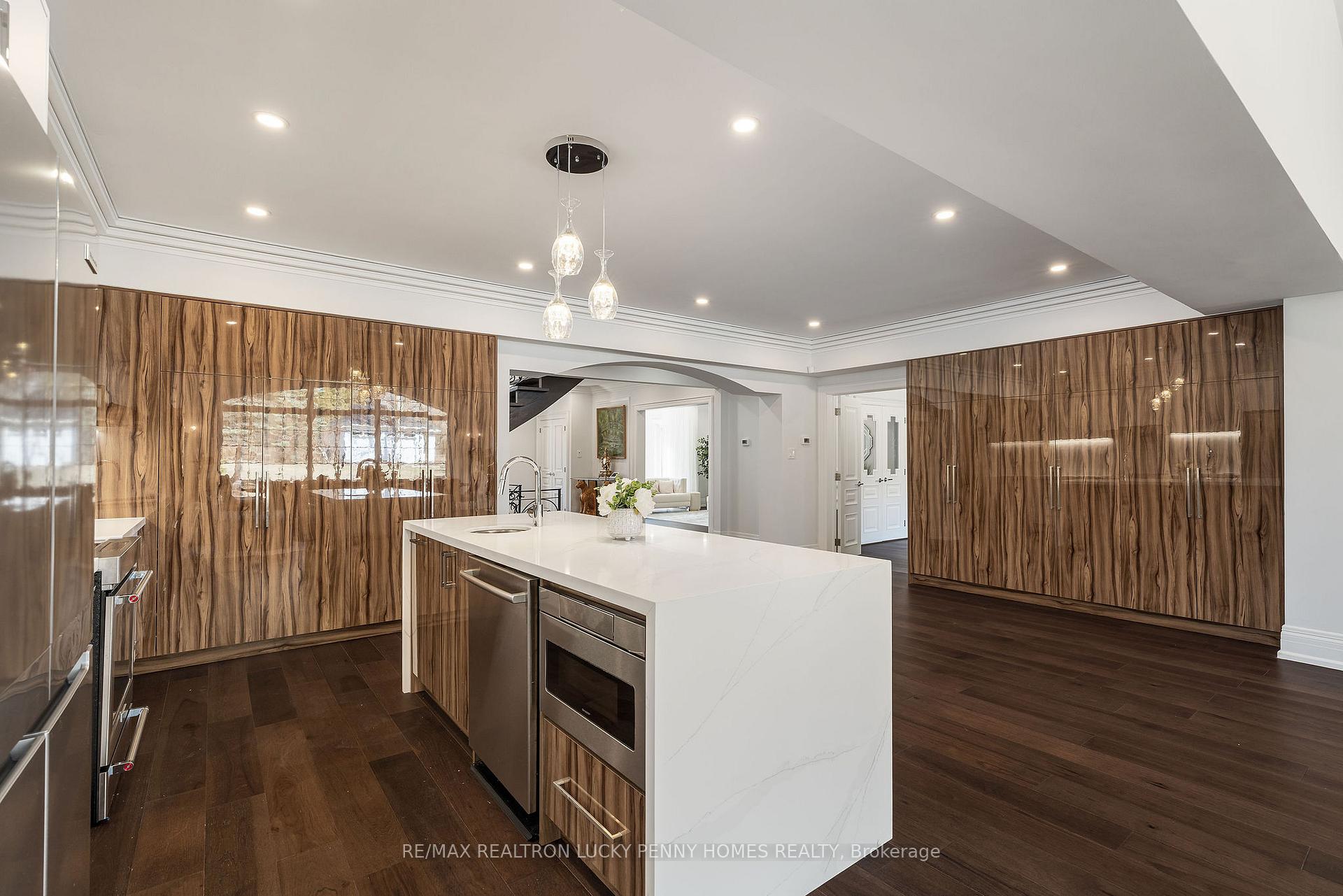 Photo 15 of 35 Cachet Parkway, Markham, Devil's Elbow — HOMEH