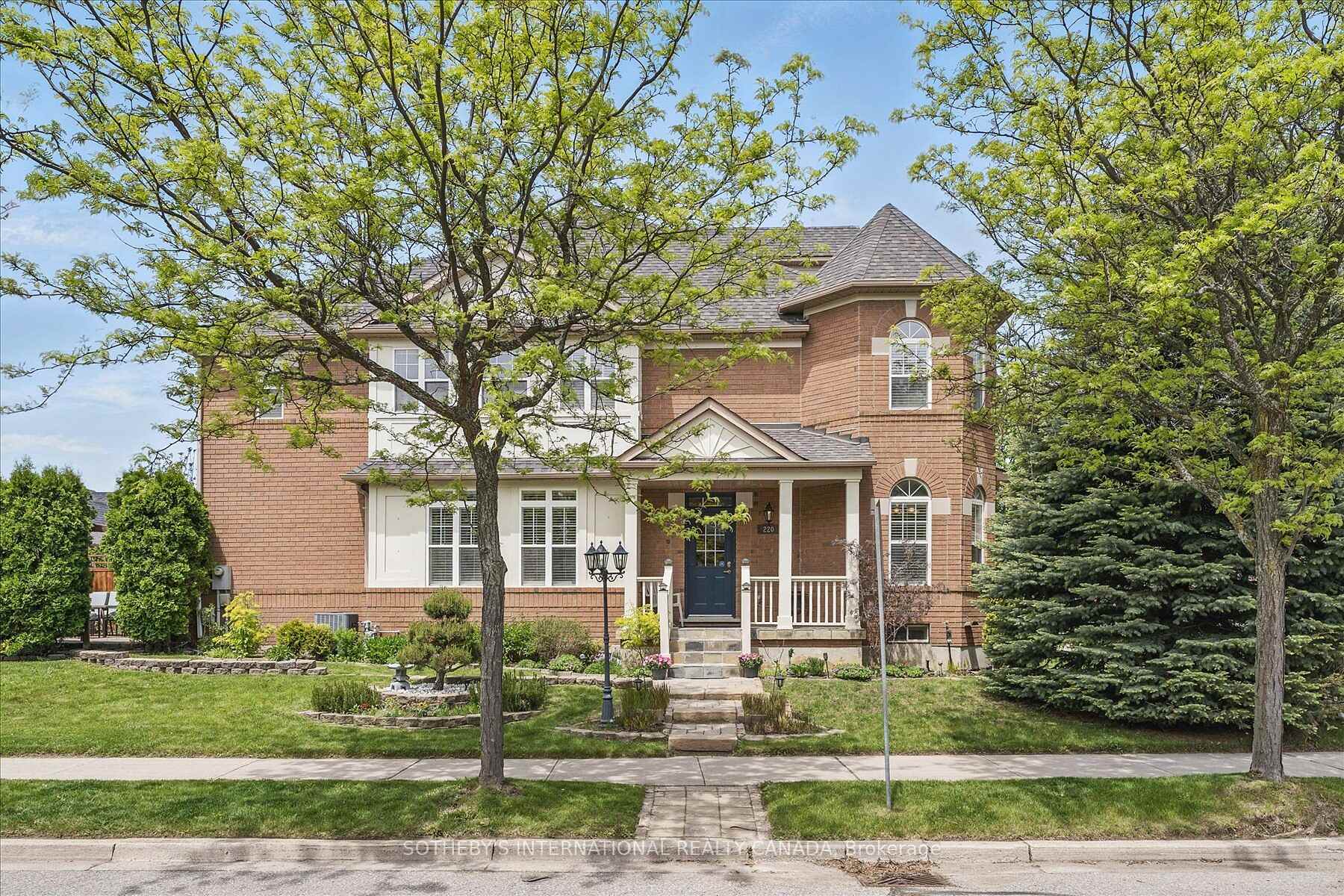 Photo 2 of 220 Walkerville Road, Markham, Cornell — HOMEH