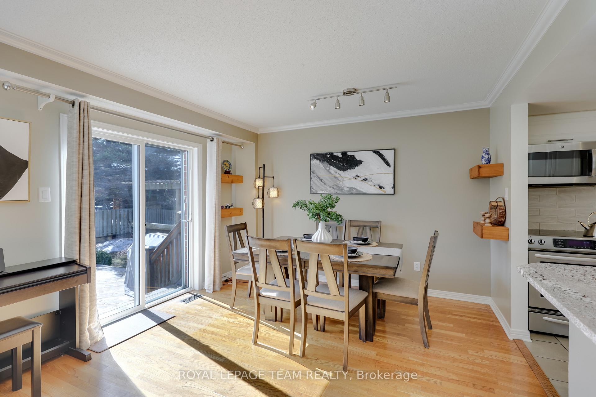 Photo 14 of 22 Sherring Crescent, Ottawa, Kanata - Kanata Lakes/Heritage Hills — HOMEH
