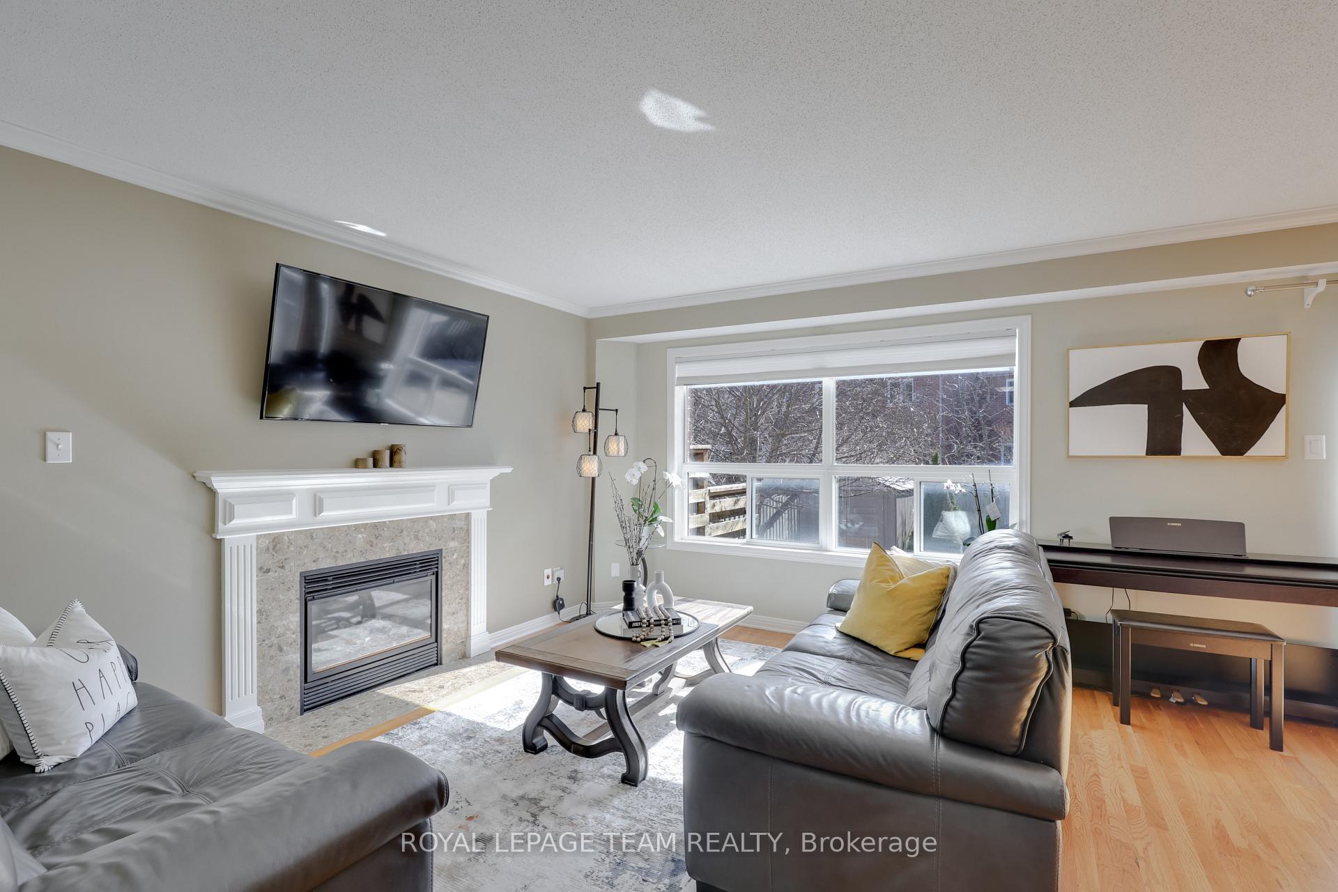 Photo 18 of 22 Sherring Crescent, Ottawa, Kanata - Kanata Lakes/Heritage Hills — HOMEH