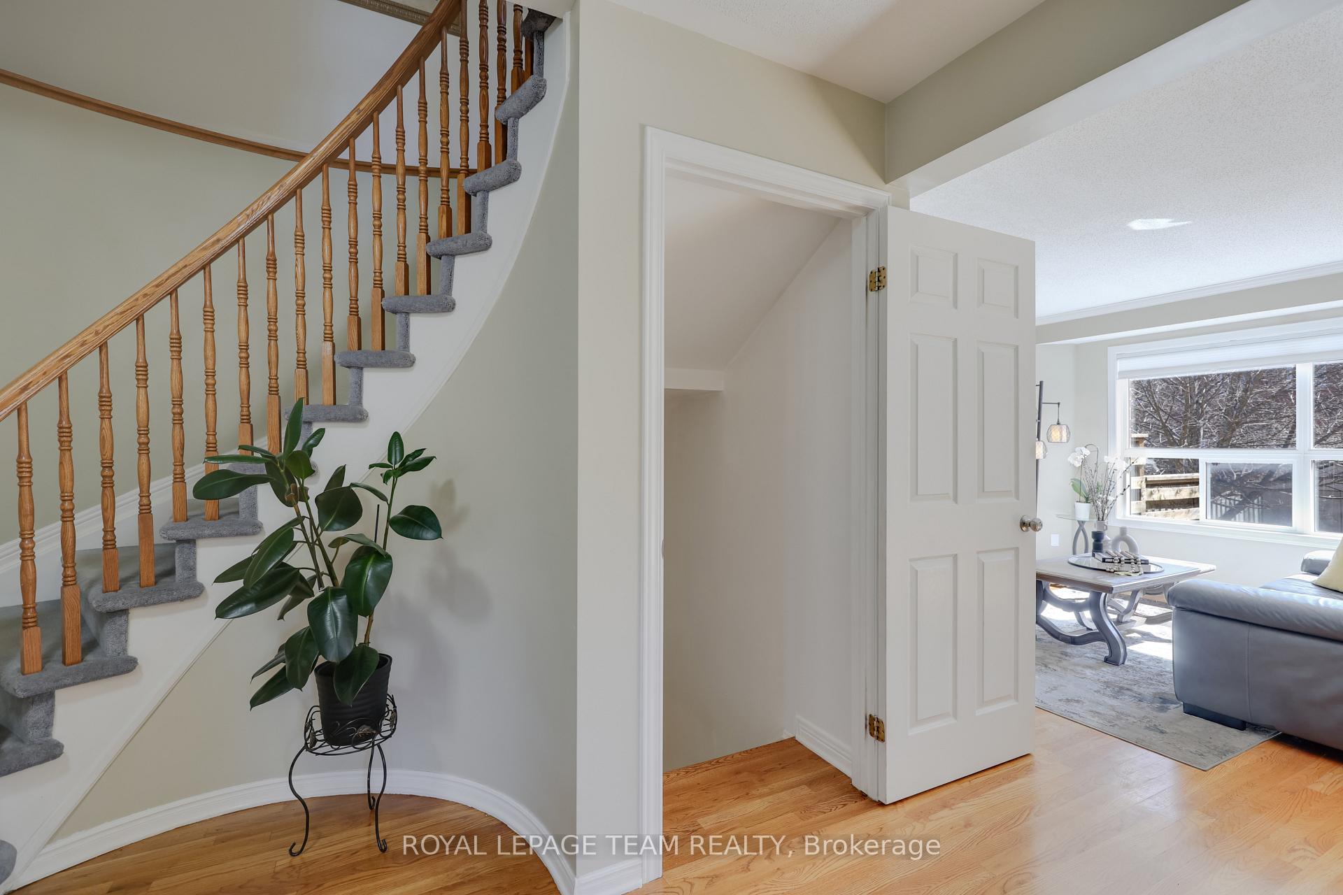 Photo 30 of 22 Sherring Crescent, Ottawa, Kanata - Kanata Lakes/Heritage Hills — HOMEH