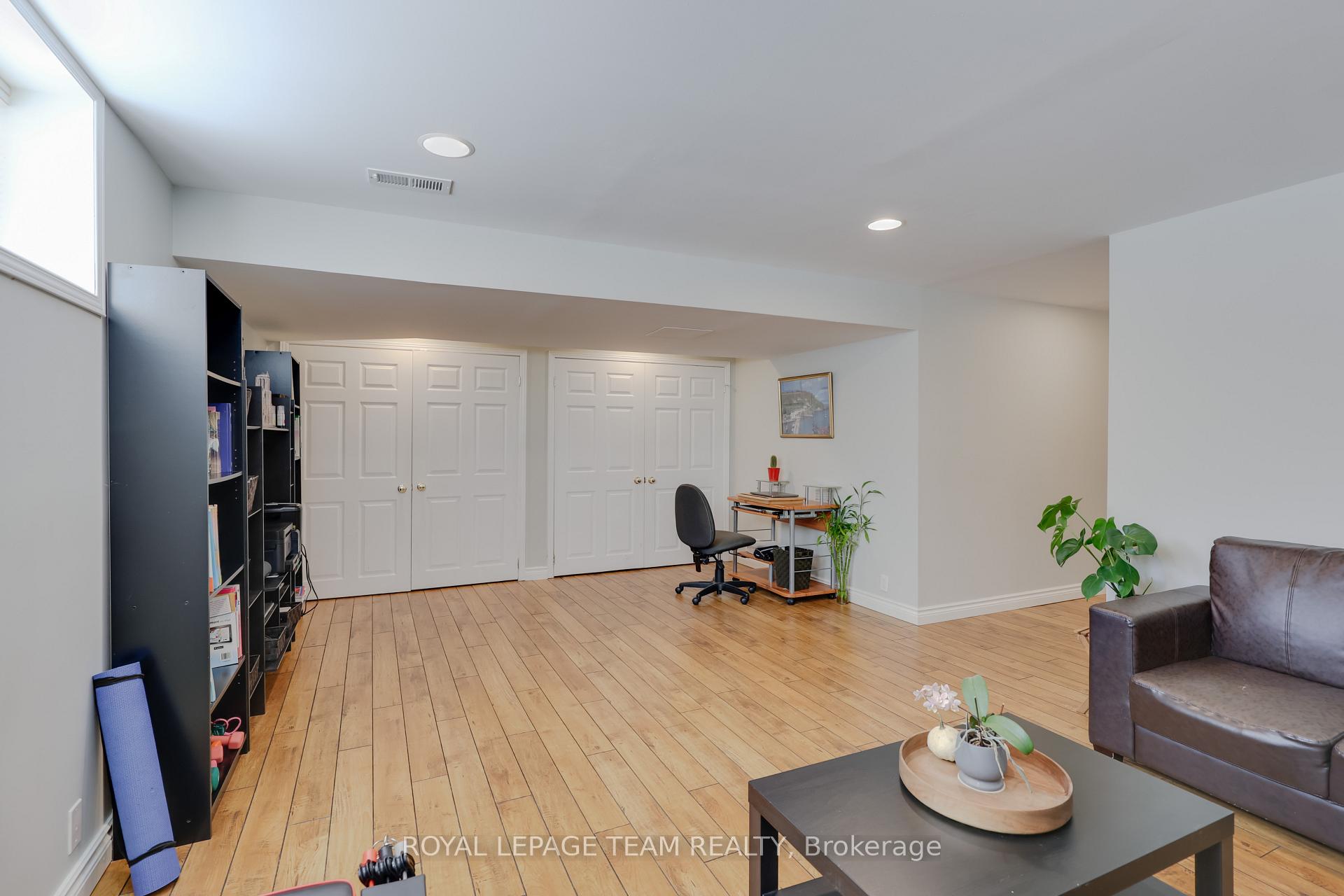 Photo 34 of 22 Sherring Crescent, Ottawa, Kanata - Kanata Lakes/Heritage Hills — HOMEH
