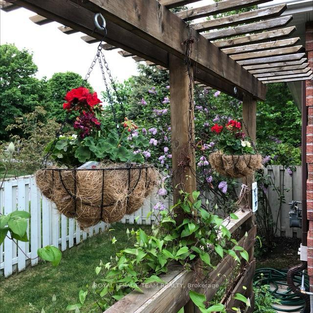 Photo 36 of 22 Sherring Crescent, Ottawa, Kanata - Kanata Lakes/Heritage Hills — HOMEH