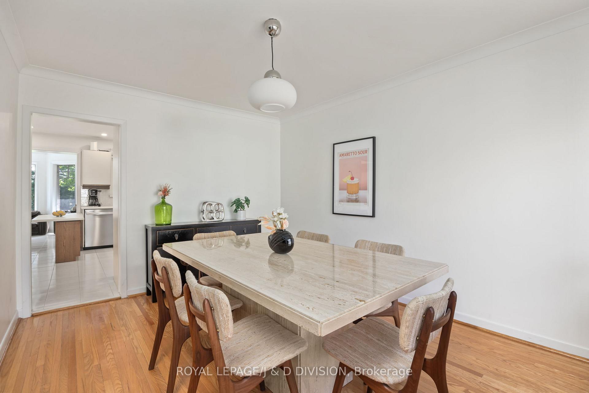 Photo 14 of 33 Almond Avenue, Markham, Grandview — HOMEH