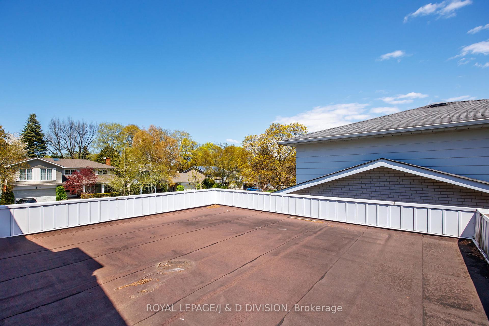 Photo 22 of 33 Almond Avenue, Markham, Grandview — HOMEH