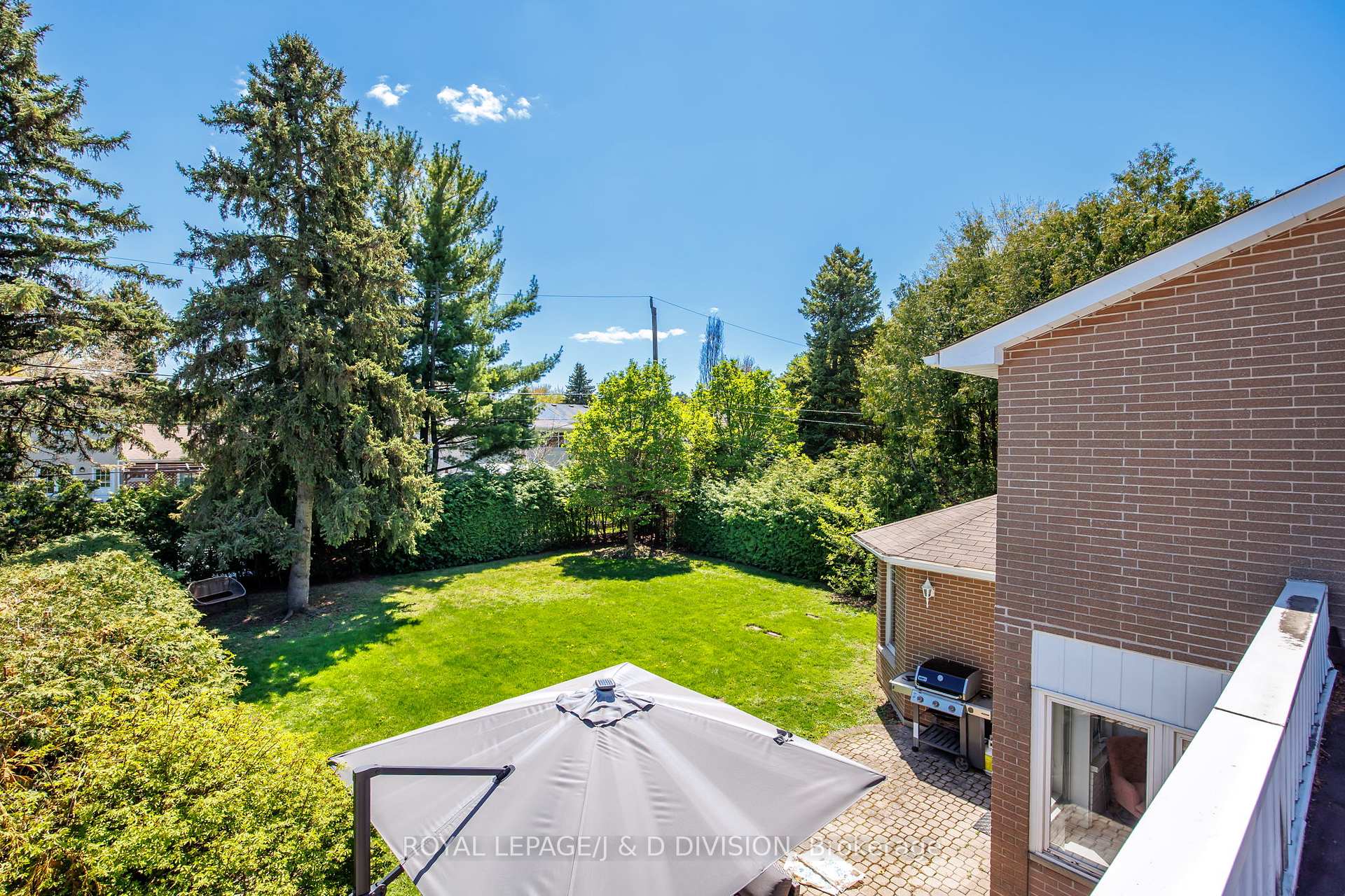 Photo 23 of 33 Almond Avenue, Markham, Grandview — HOMEH