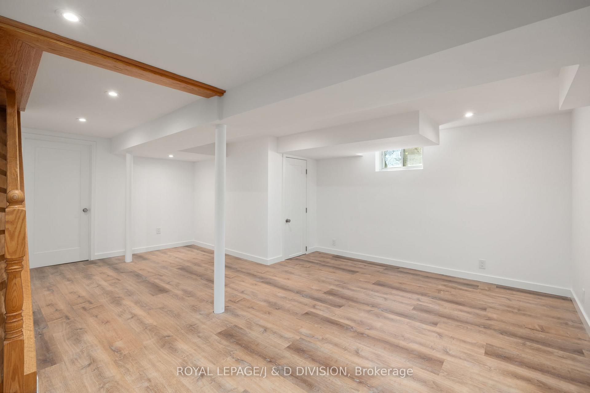 Photo 29 of 33 Almond Avenue, Markham, Grandview — HOMEH