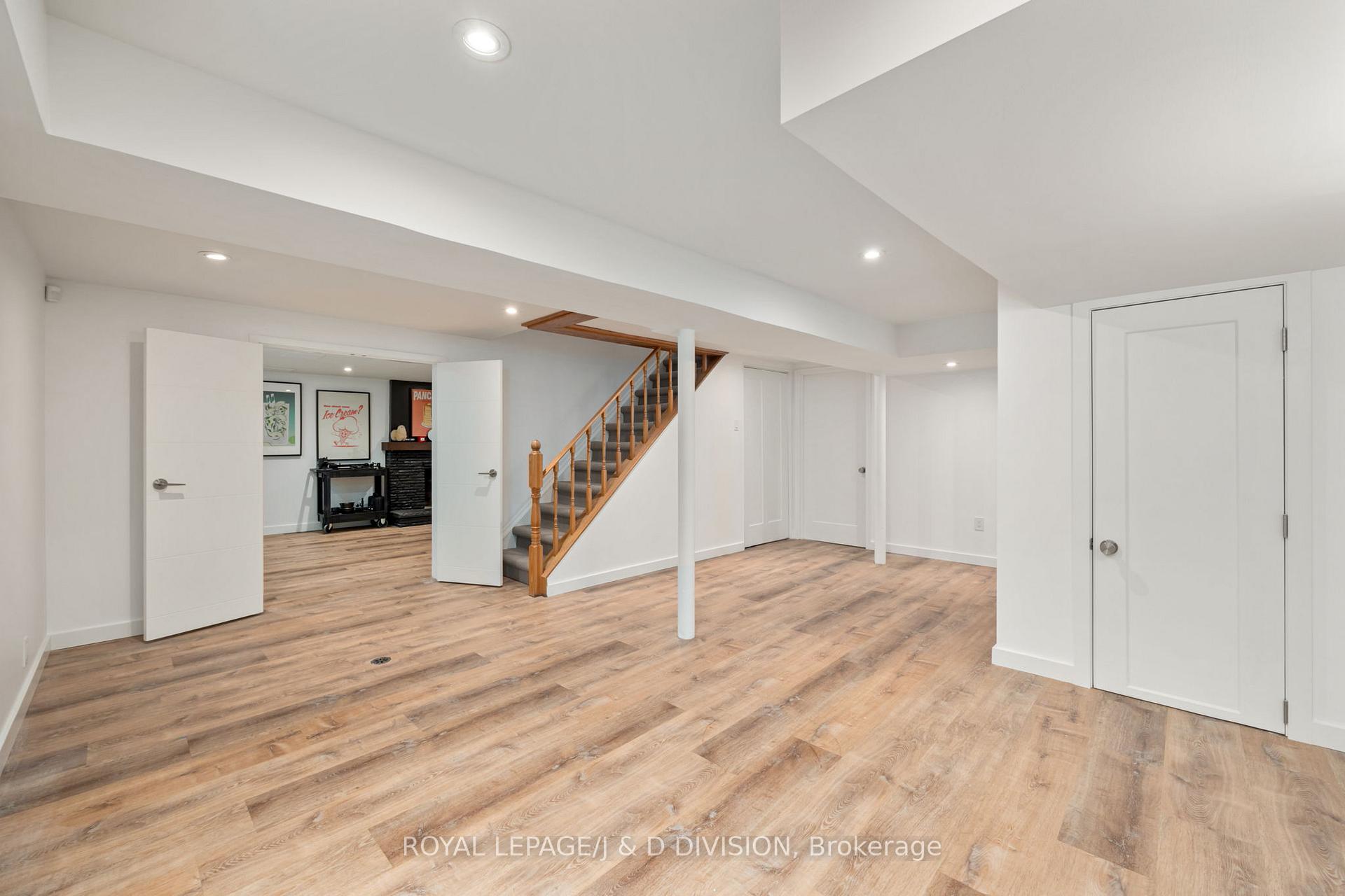 Photo 30 of 33 Almond Avenue, Markham, Grandview — HOMEH