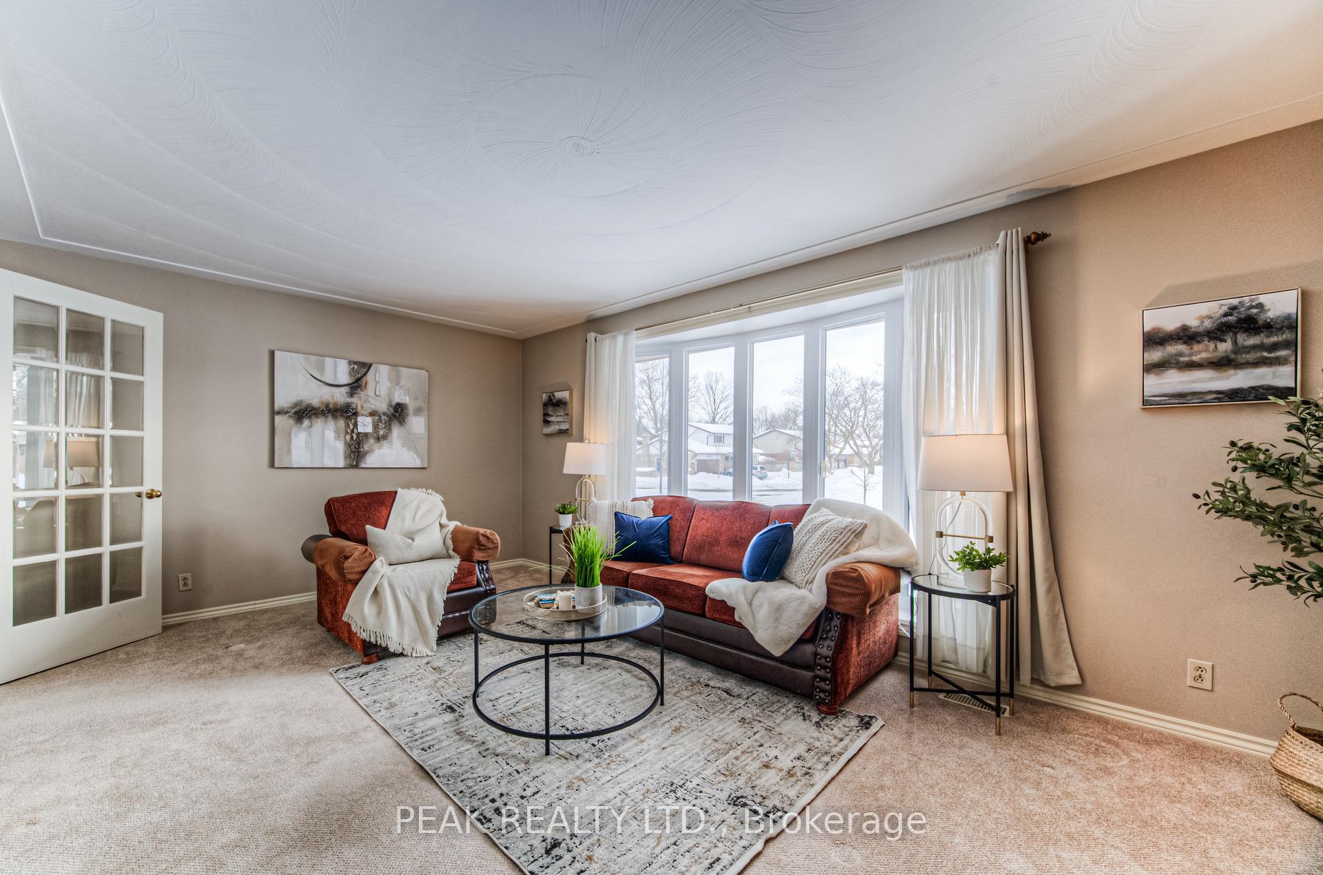 Photo 14 of 35 Dalewood Drive, Kitchener — HOMEH