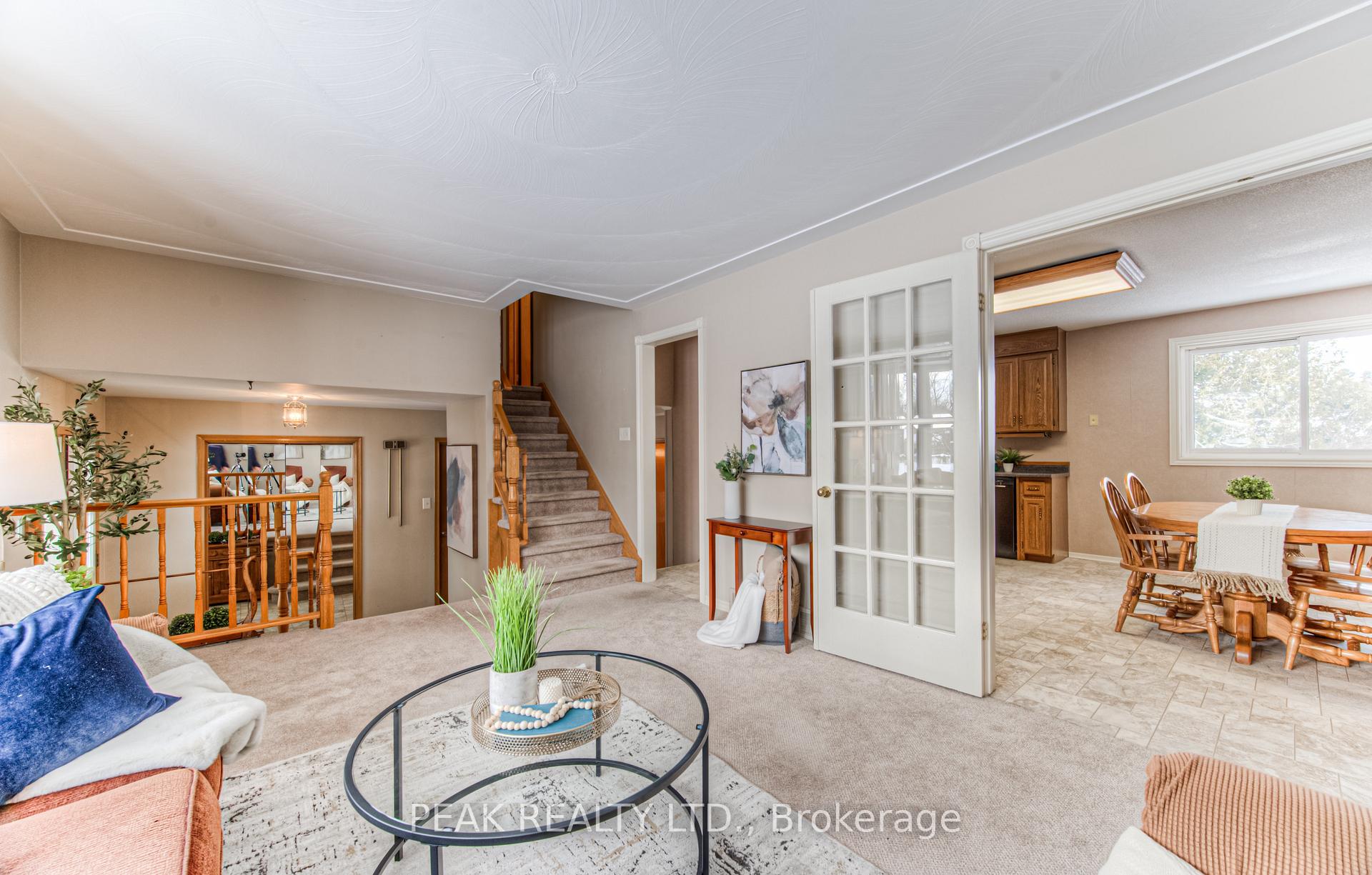 Photo 16 of 35 Dalewood Drive, Kitchener — HOMEH