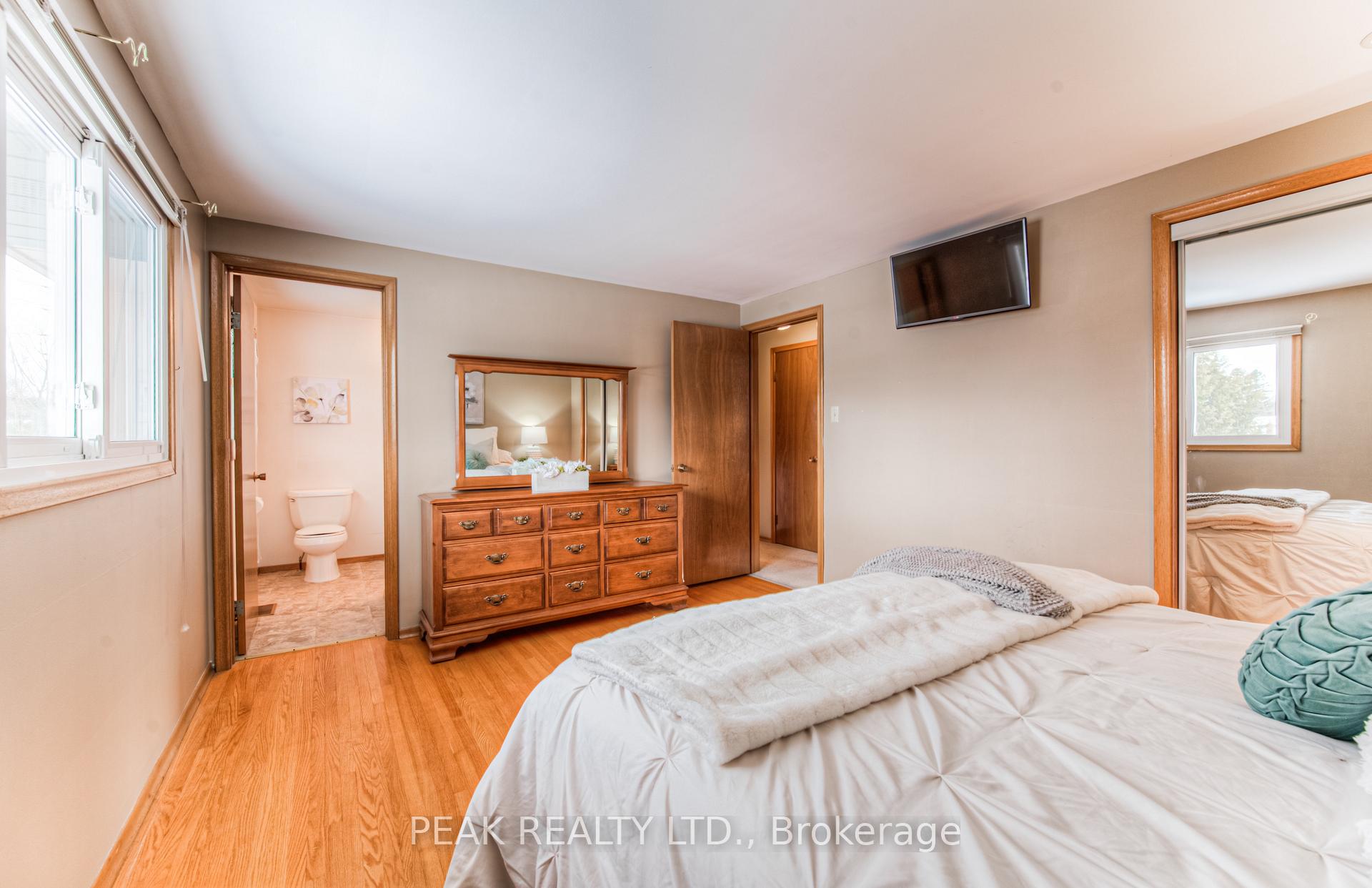 Photo 33 of 35 Dalewood Drive, Kitchener — HOMEH