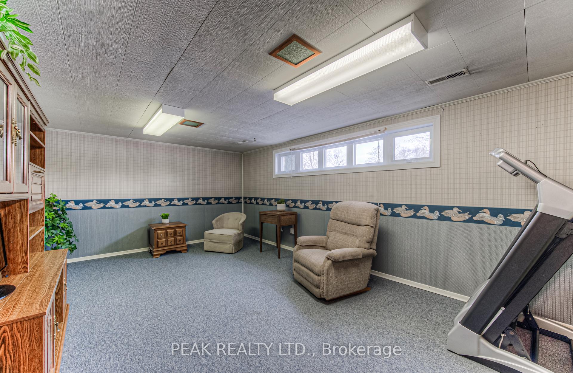 Photo 34 of 35 Dalewood Drive, Kitchener — HOMEH