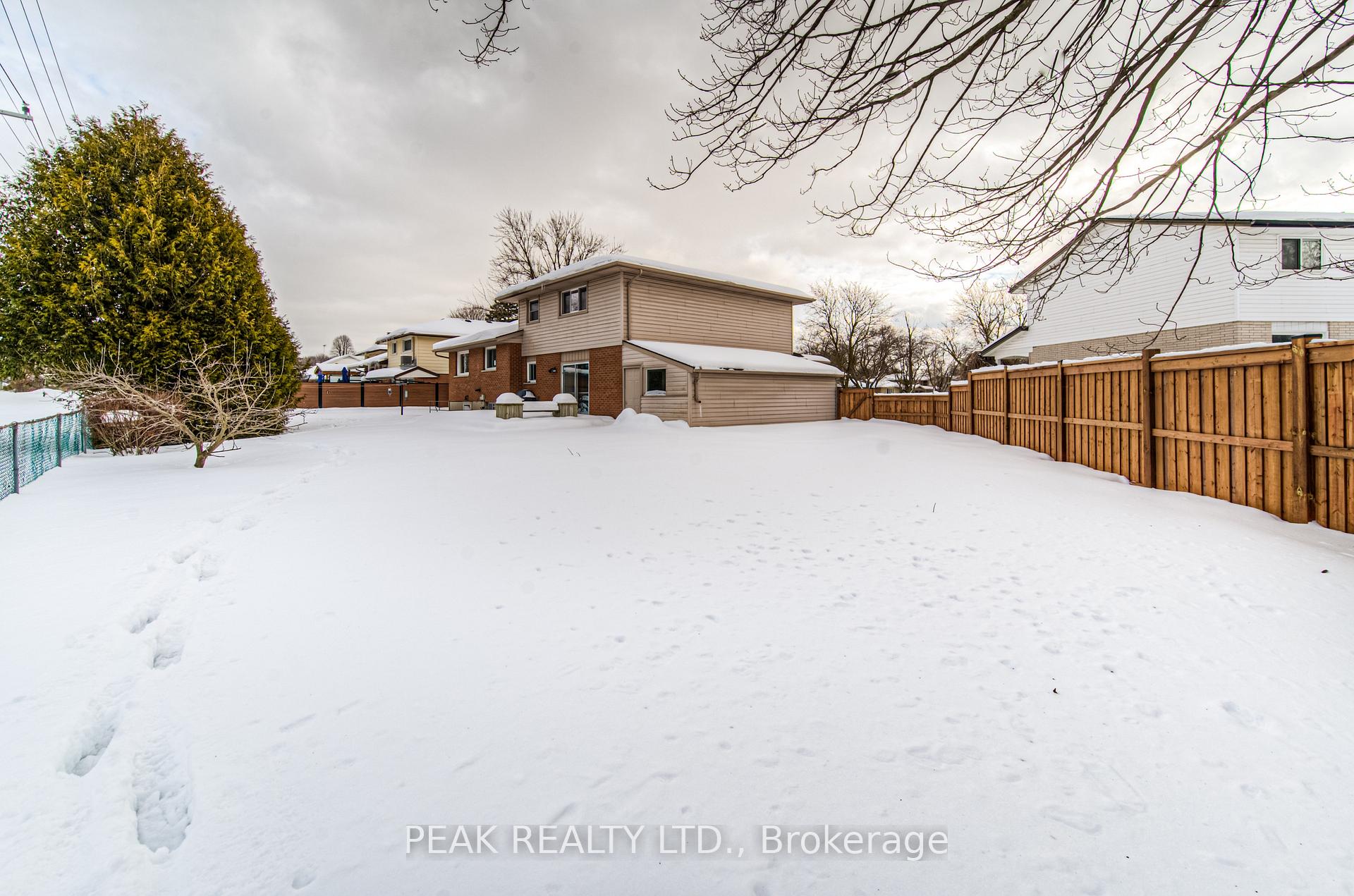 Photo 41 of 35 Dalewood Drive, Kitchener — HOMEH