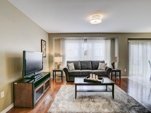 Photo 7 of 73 Ruhl Drive, Milton, Willmott — HOMEH