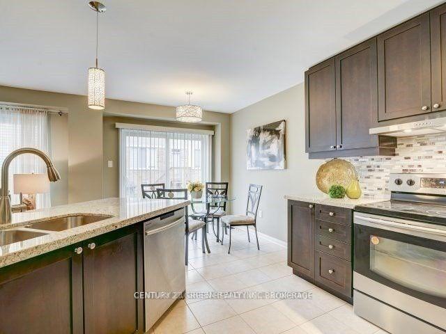 Photo 10 of 73 Ruhl Drive, Milton, Willmott — HOMEH