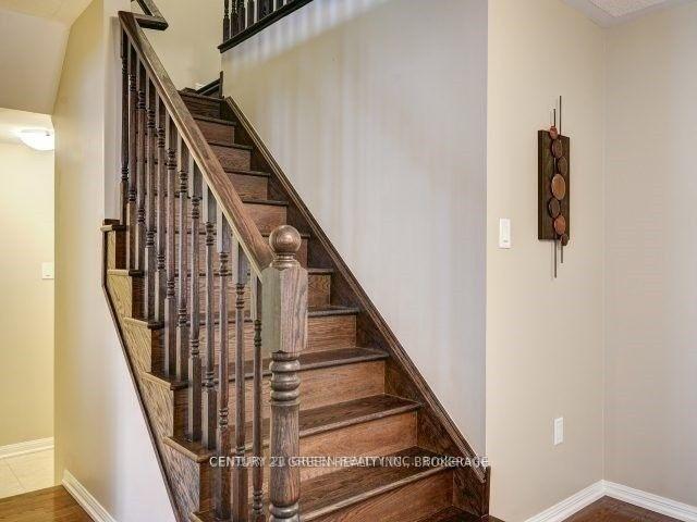 Photo 12 of 73 Ruhl Drive, Milton, Willmott — HOMEH