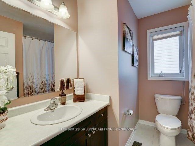 Photo 17 of 73 Ruhl Drive, Milton, Willmott — HOMEH