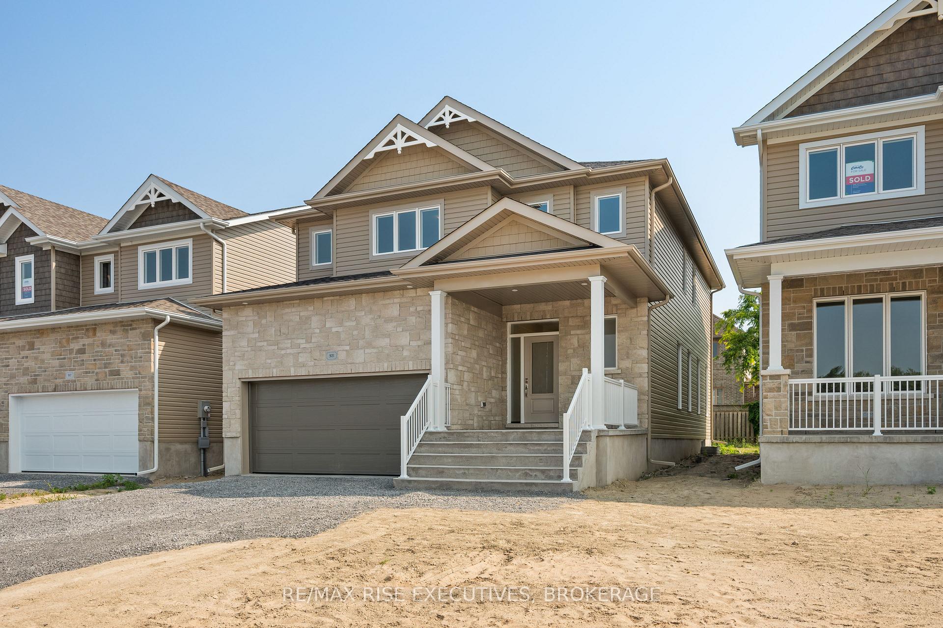 Photo 2 of 921 Goodwin Drive, Kingston, City Northwest — HOMEH