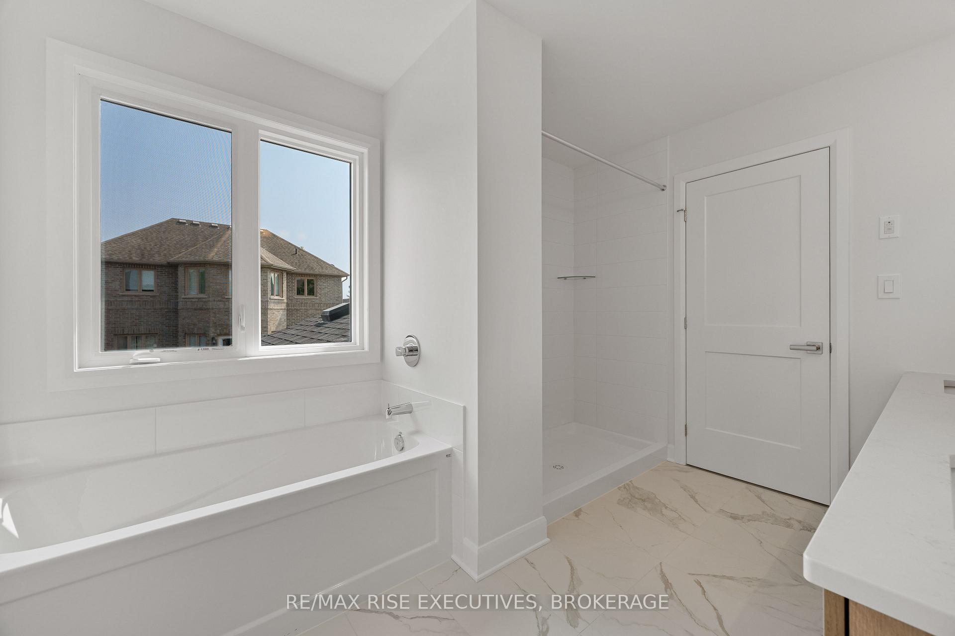 Photo 32 of 921 Goodwin Drive, Kingston, City Northwest — HOMEH