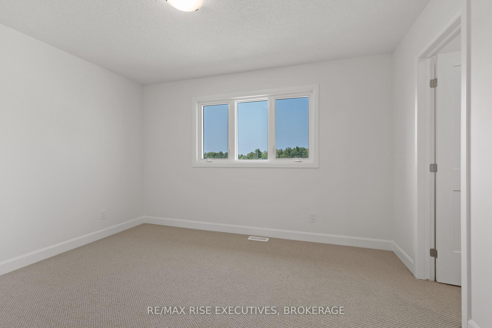 Photo 38 of 921 Goodwin Drive, Kingston, City Northwest — HOMEH