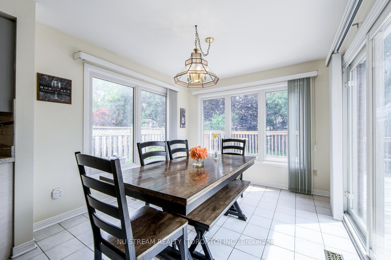 Photo 15 of 61 Coledale Road, Markham, Unionville — HOMEH