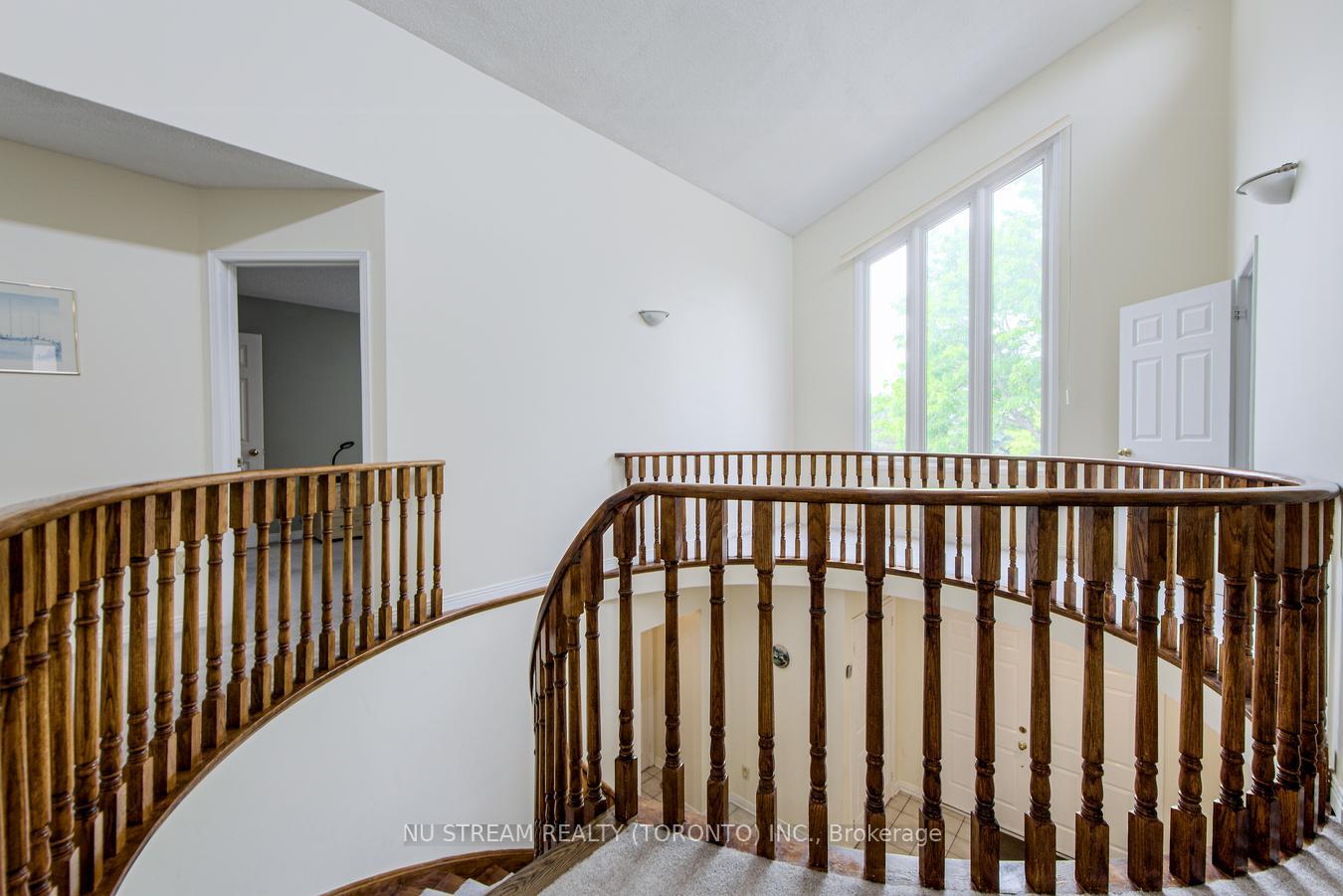 Photo 25 of 61 Coledale Road, Markham, Unionville — HOMEH