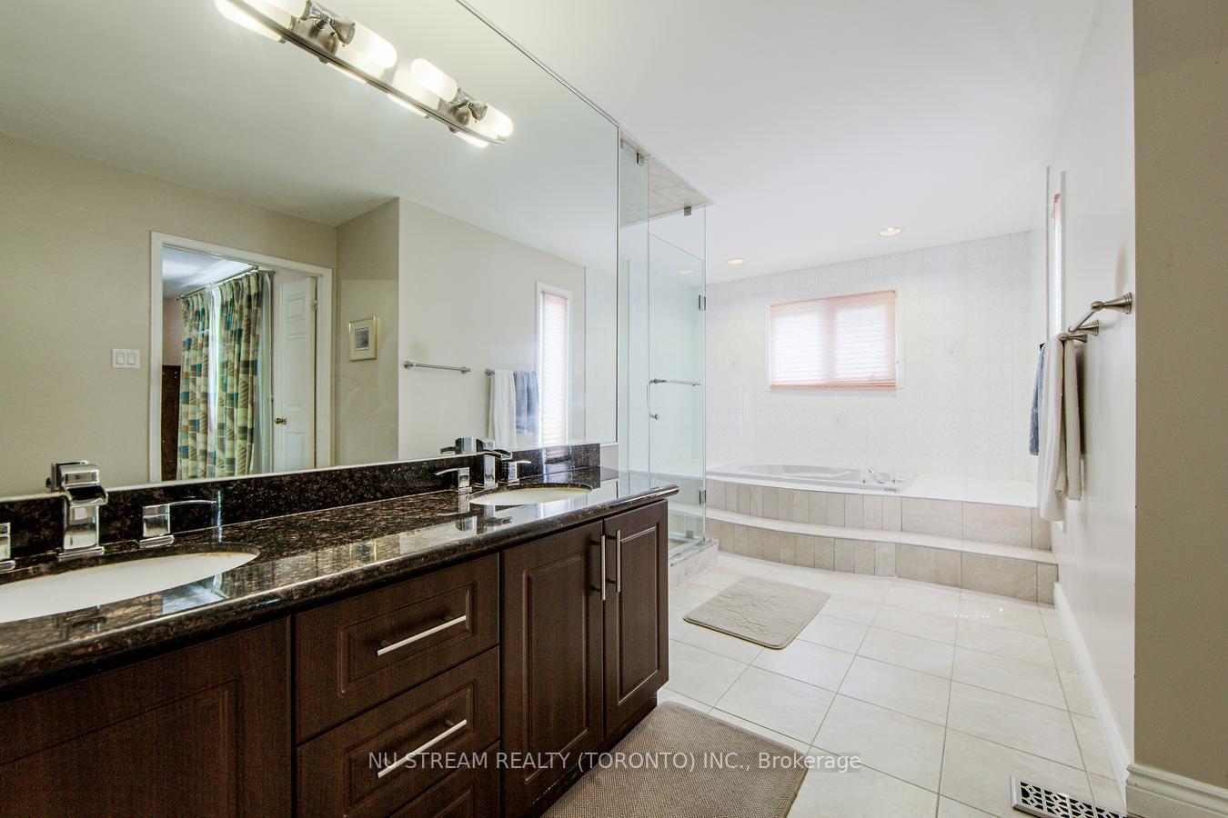 Photo 30 of 61 Coledale Road, Markham, Unionville — HOMEH