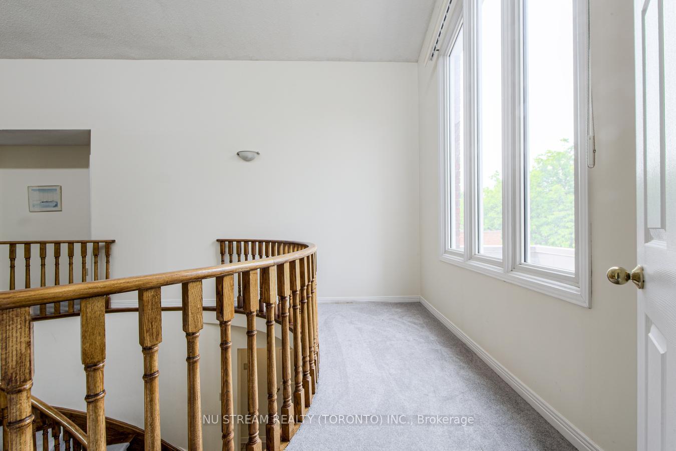 Photo 35 of 61 Coledale Road, Markham, Unionville — HOMEH