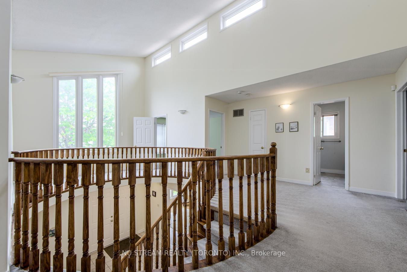 Photo 40 of 61 Coledale Road, Markham, Unionville — HOMEH