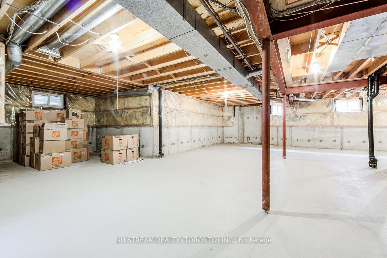 Photo 43 of 61 Coledale Road, Markham, Unionville — HOMEH