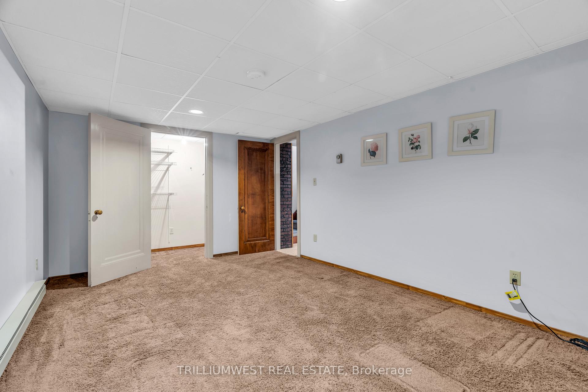 Photo 39 of 45 Larkspur Crescent, Kitchener — HOMEH