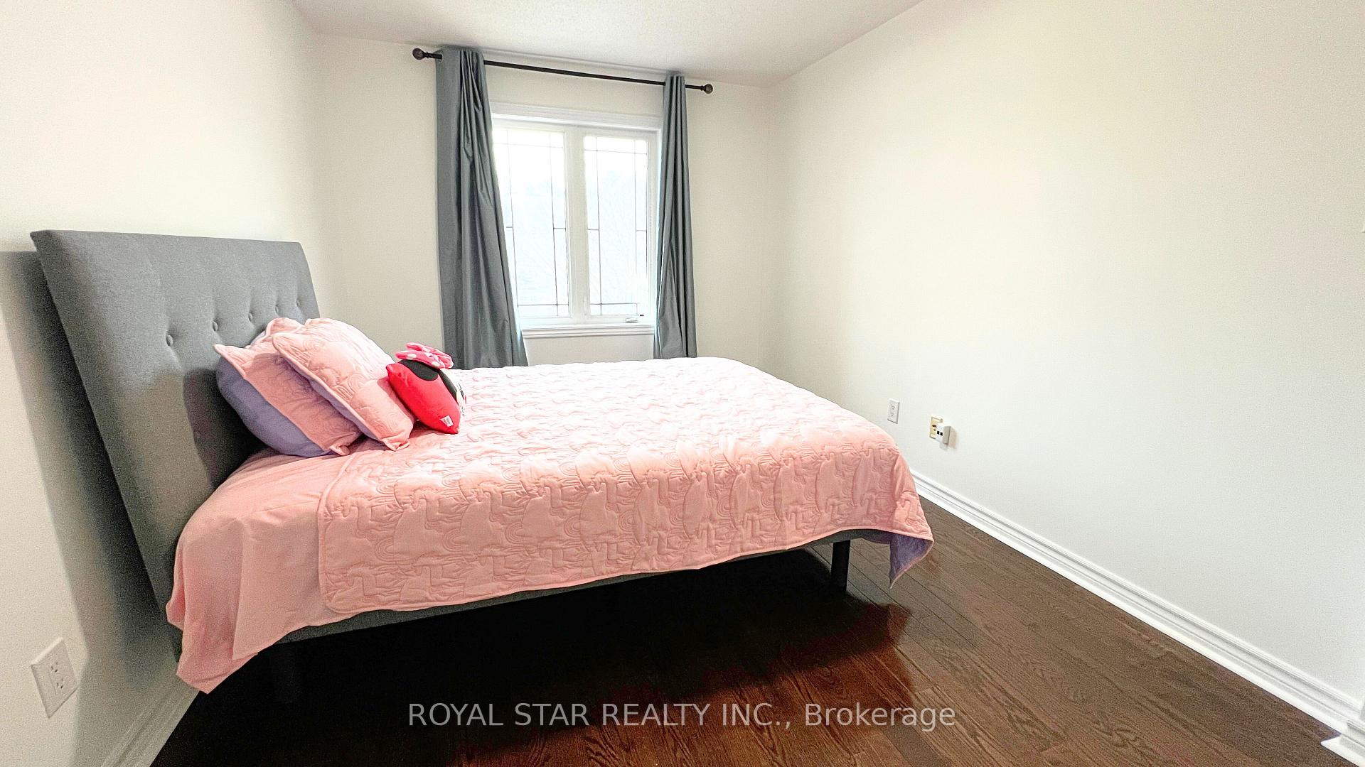 Photo 22 of 227 Hunterbrook Street, Ottawa, Kanata - Morgan's Grant/South March — HOMEH