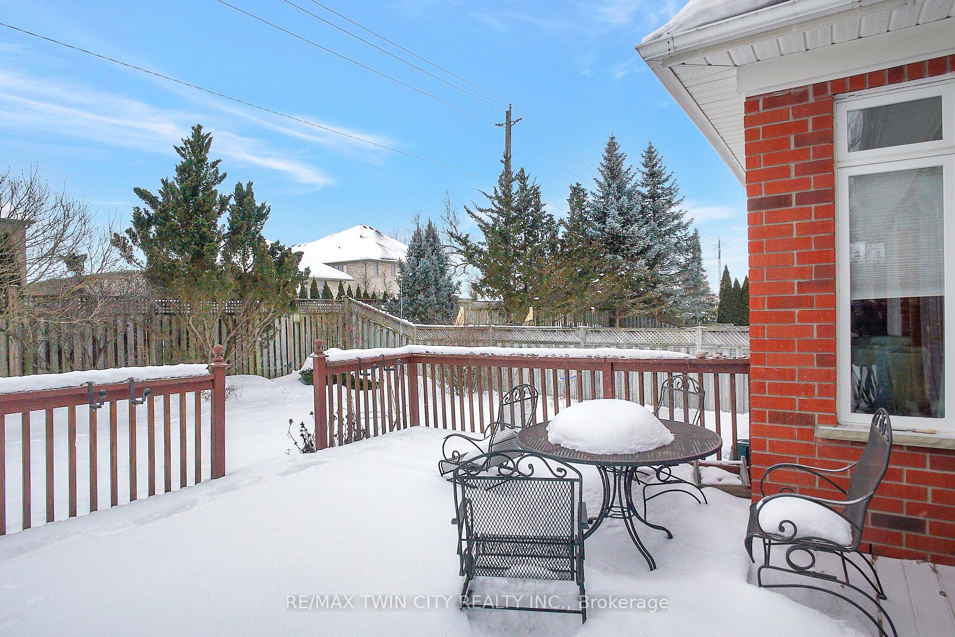 Photo 34 of 269 Deer Ridge Drive, Kitchener — HOMEH