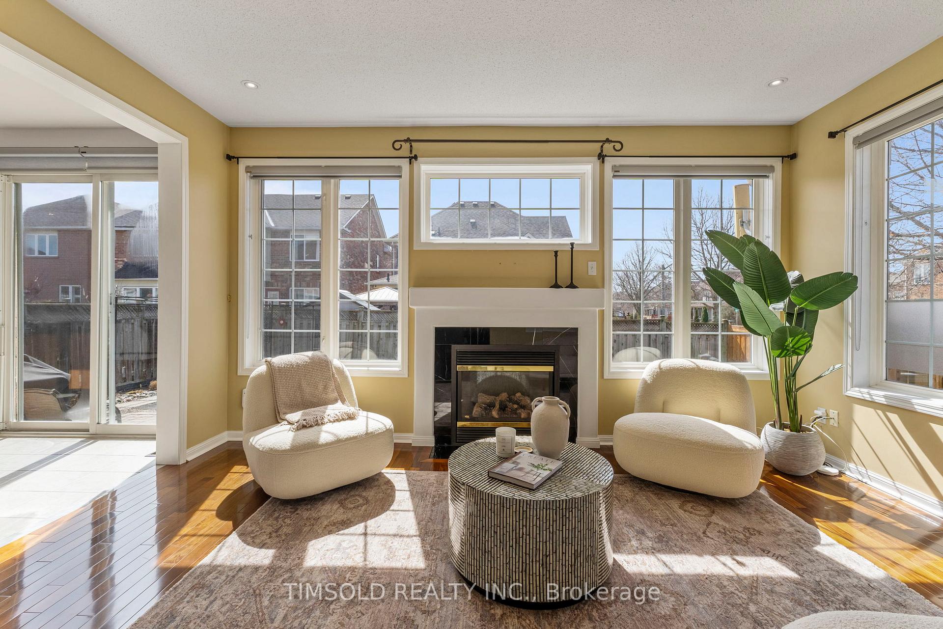 Photo 9 of 1 Baintree Street, Markham, Wismer — HOMEH