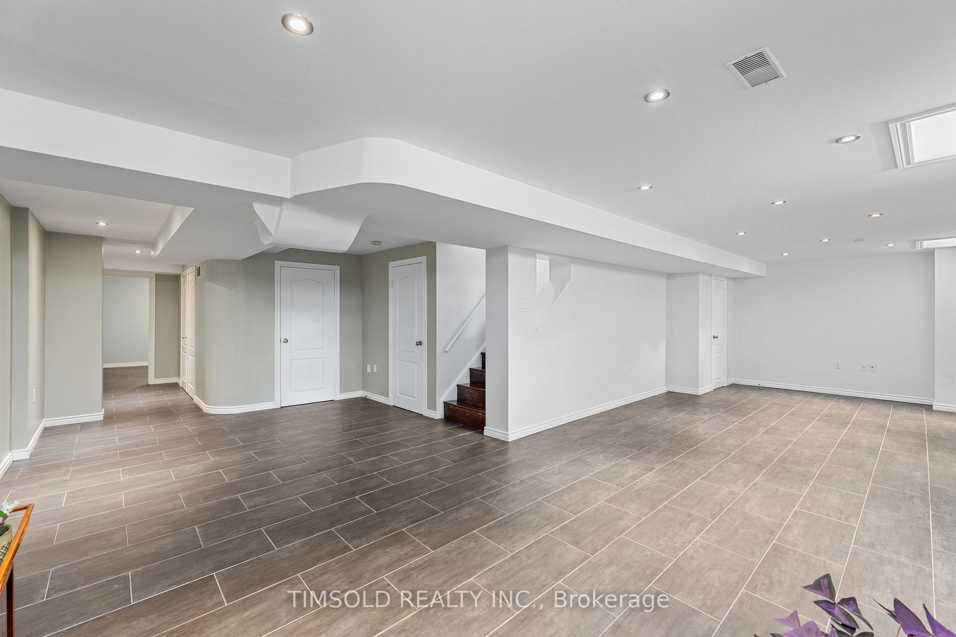 Photo 31 of 1 Baintree Street, Markham, Wismer — HOMEH