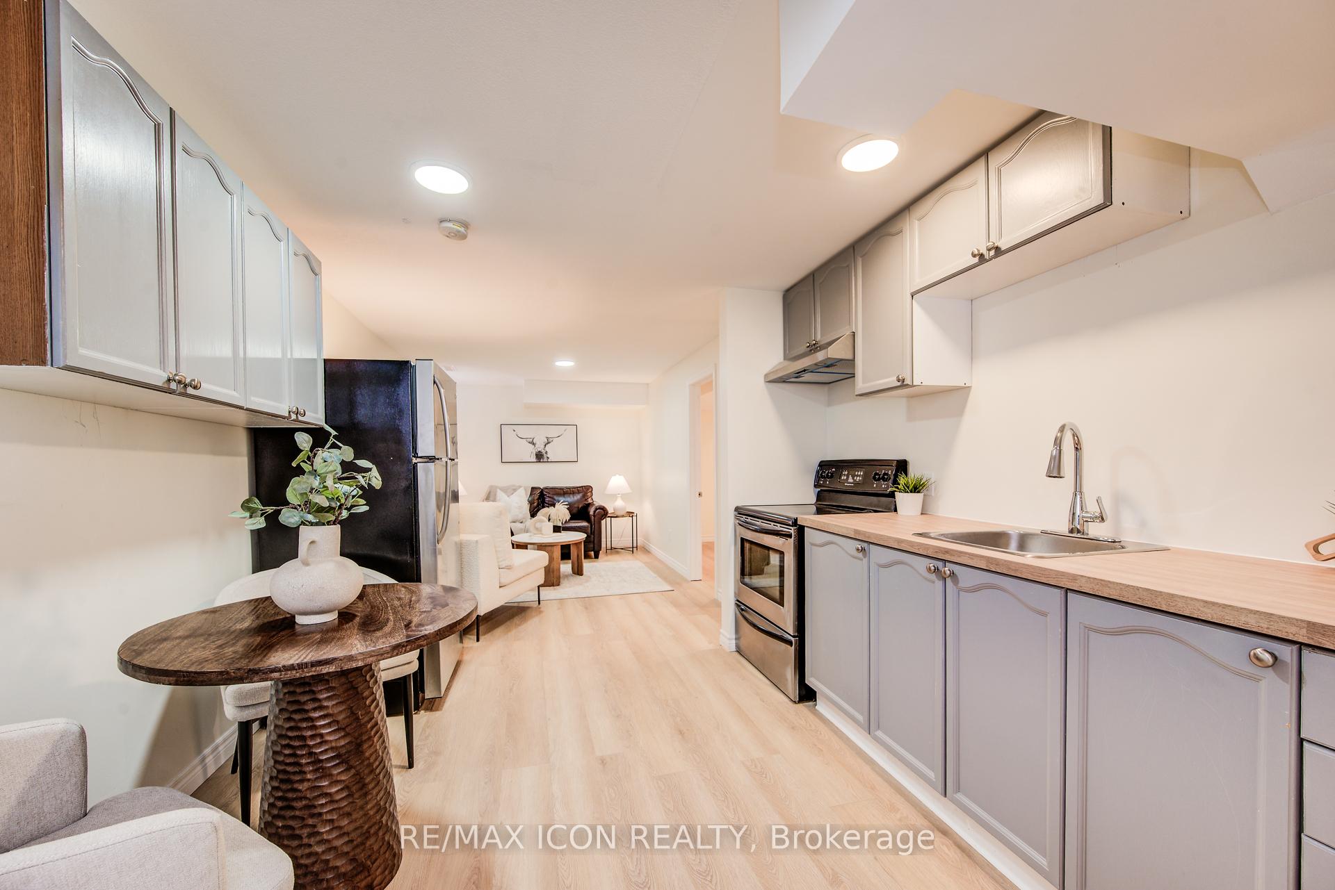 Photo 26 of 61 Bush Clover Crescent, Kitchener — HOMEH