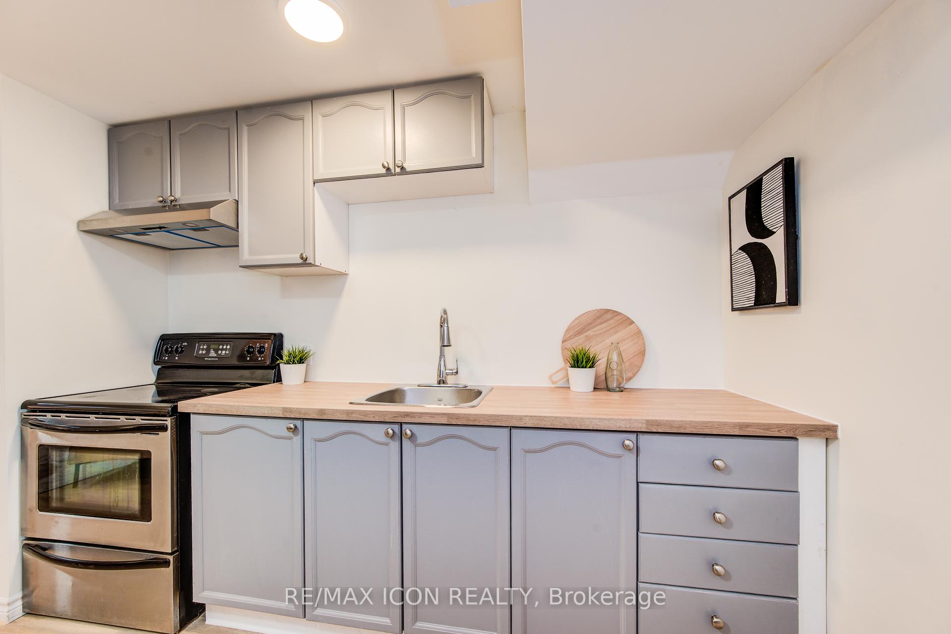 Photo 27 of 61 Bush Clover Crescent, Kitchener — HOMEH